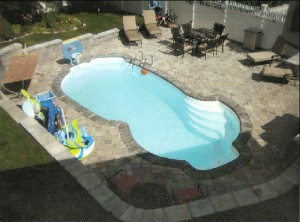 sun fiberglass pools  