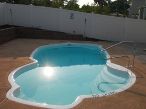 sun fiberglass pools  